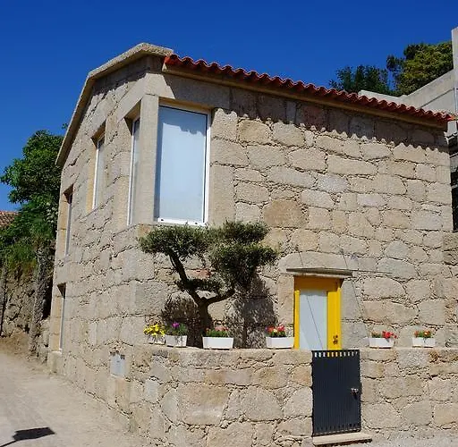 Rh Design Landhaus Parada (Viana do Castelo)